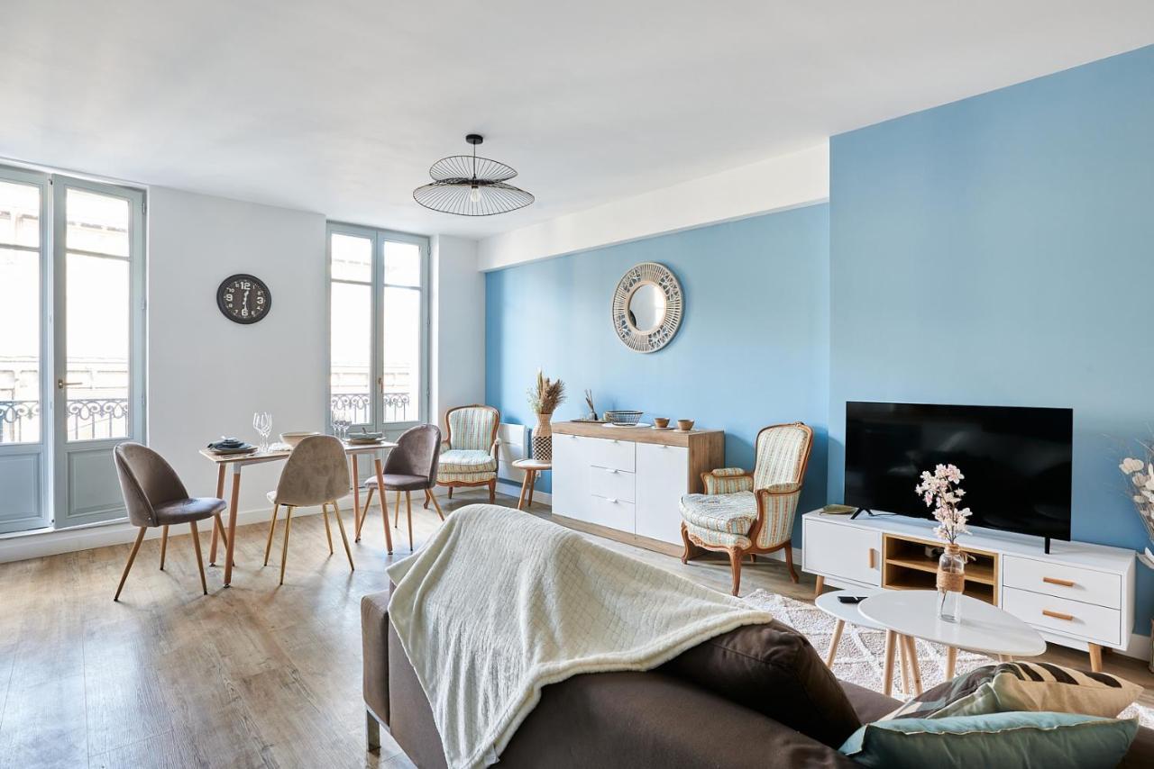 Paul Riquet 1609 City Center Residences Beziers Room photo